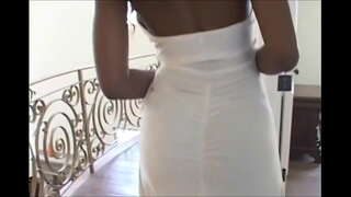 Nyomi sa pagkuha sa iyang asno busted