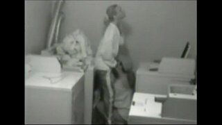 Lesbians kwi laundry igumbi